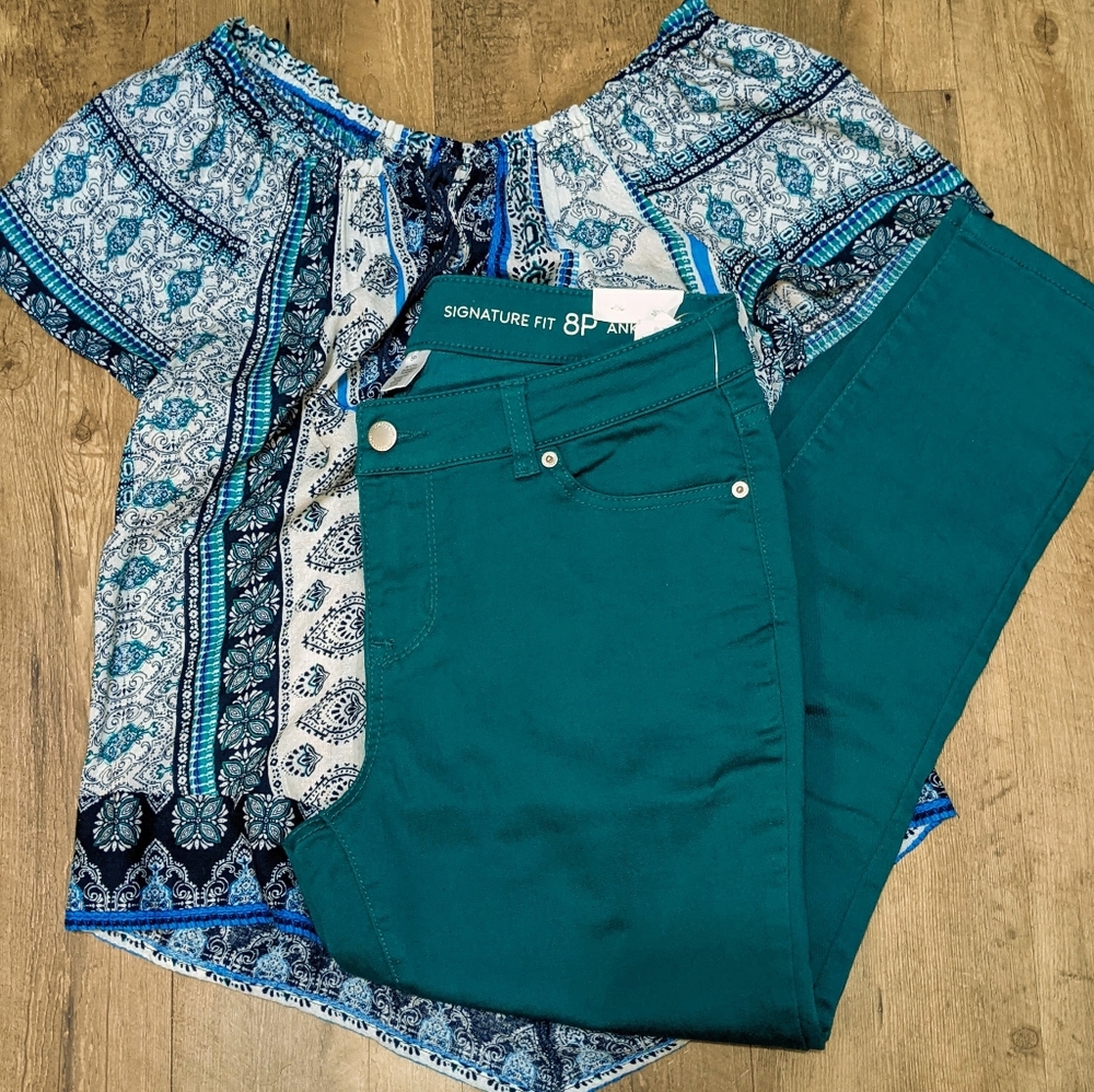 Ankle Pants